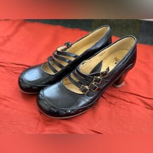 Fluevog Operetta Illeana Mary Janes 9.5